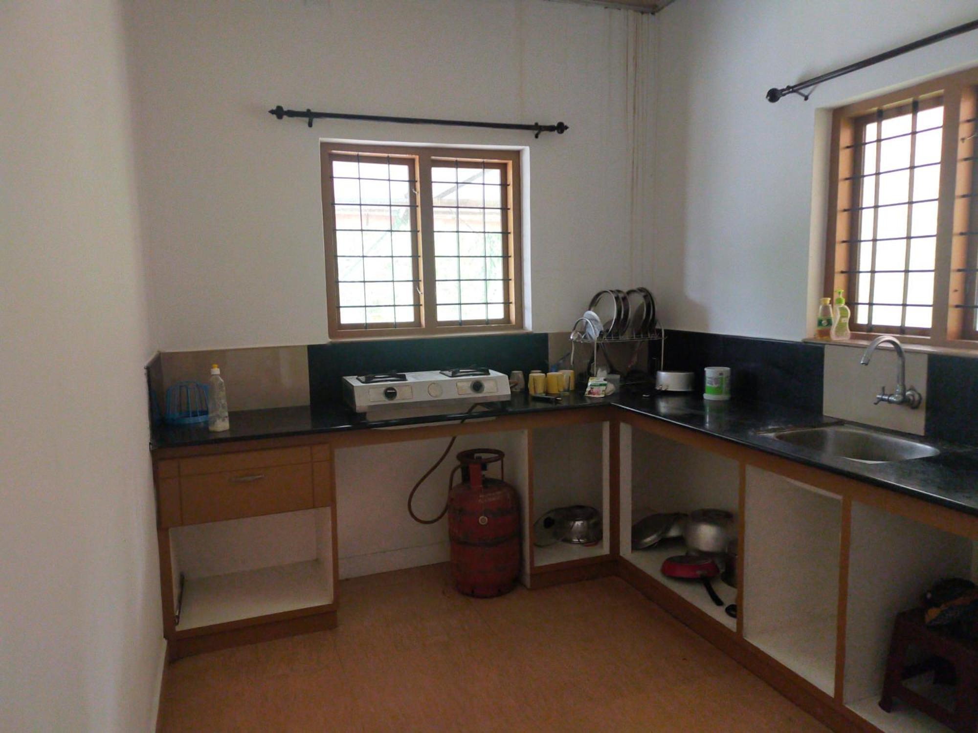Anivilla Holiday Home Kunjithanny Anachal Экстерьер фото